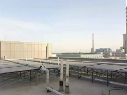 新疆阿拉尔工业园工人宿舍太阳能＋电锅炉7吨热水